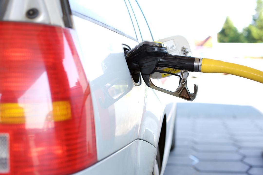 Preços abusivos de combustível devem ser denunciados no PROCON